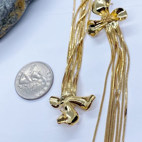 NEW Floral Fringe Earrings - Picture 13 of 14